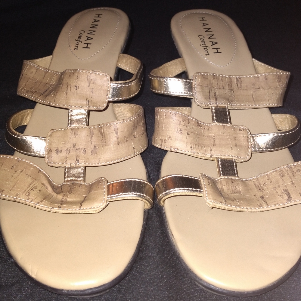 Tan Slip On dress sandal with heel- sz 7.5- Hannah Comfort